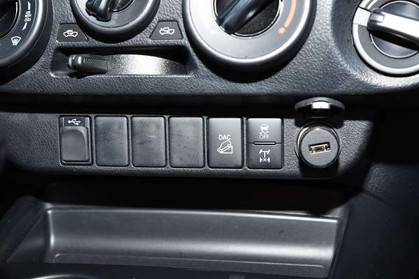 2023 Toyota Hilux SR GUN126R 4X4