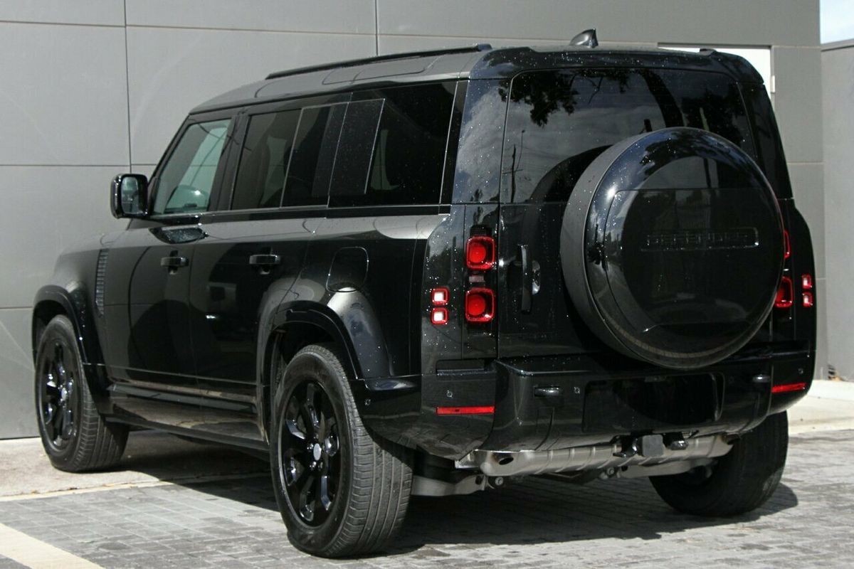 2024 Land Rover Defender 110 P400e X-Dynamic HSE L663