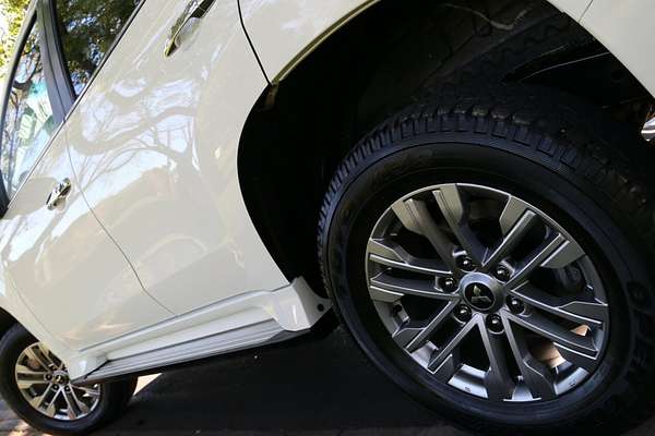 2022 Mitsubishi Pajero Sport GLX QF