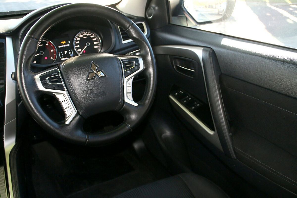2022 Mitsubishi Pajero Sport GLX QF