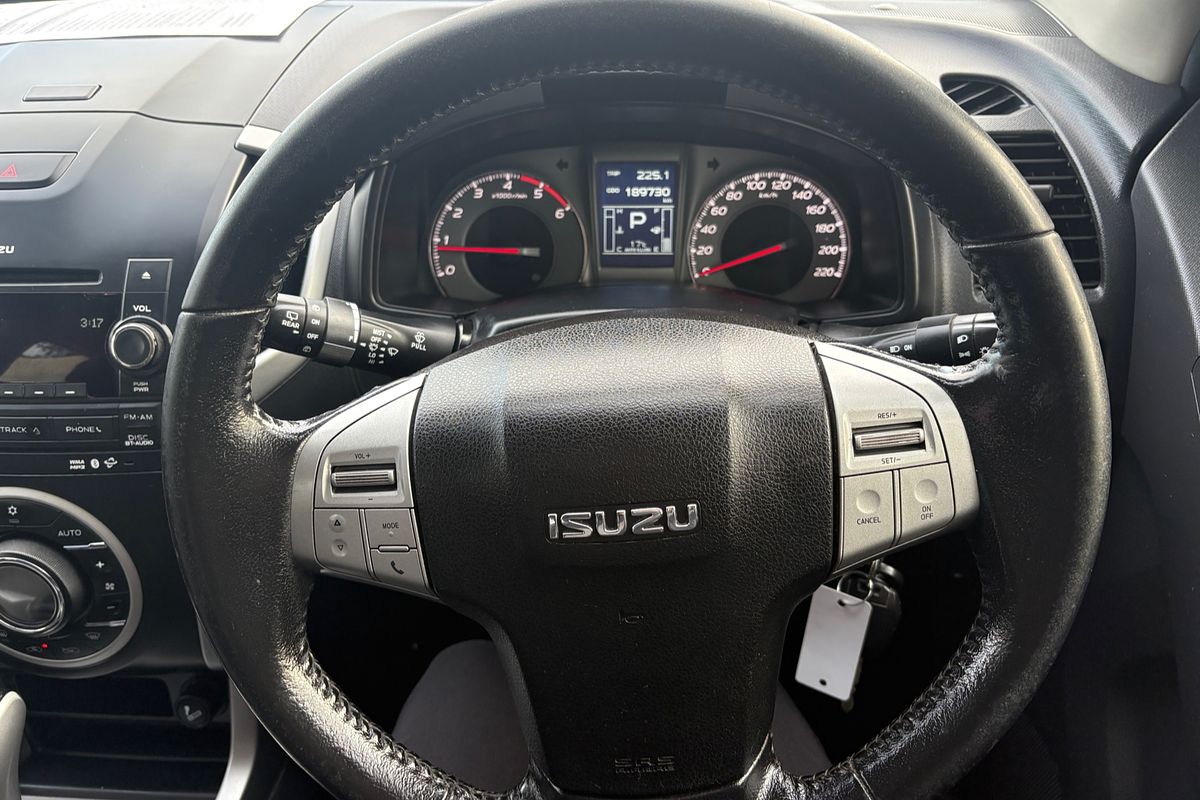 2014 Isuzu MU-X LS-U