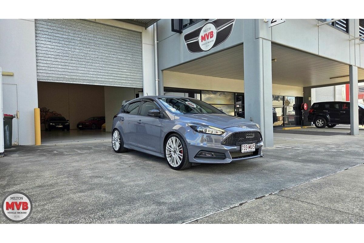2017 Ford Focus ST2 LZ