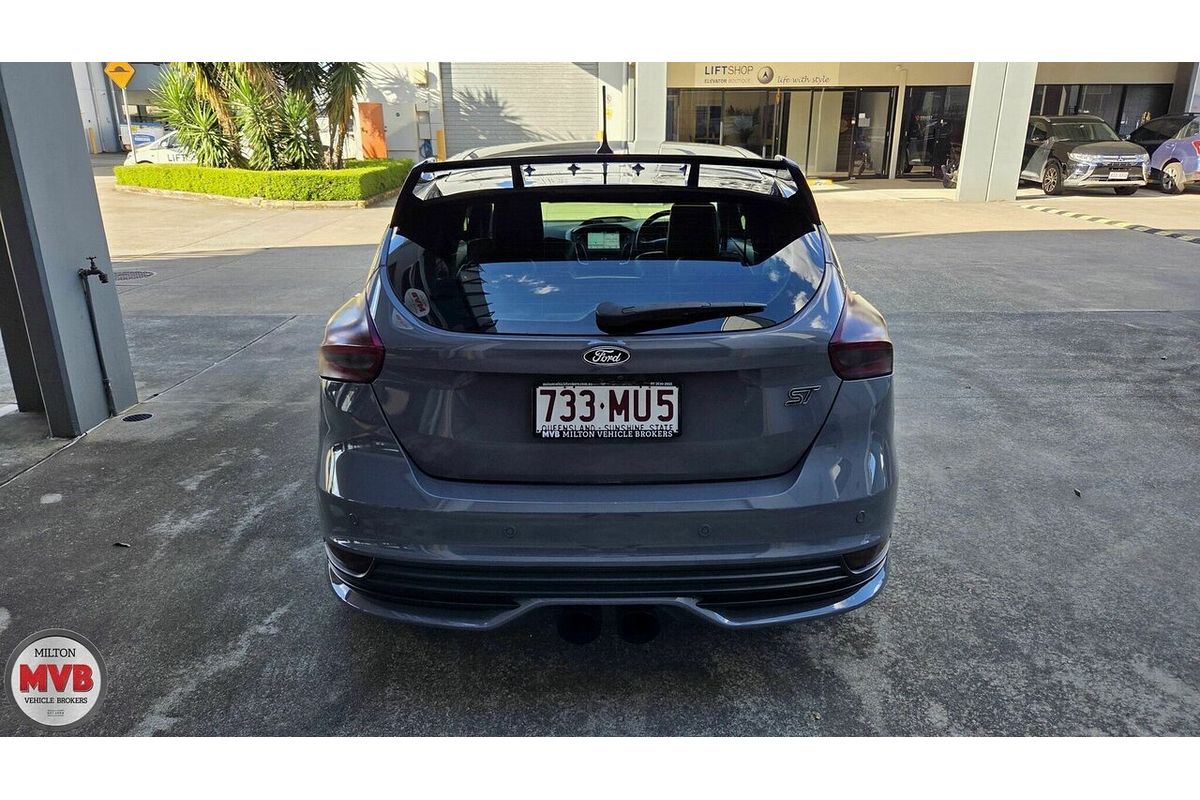 2017 Ford Focus ST2 LZ