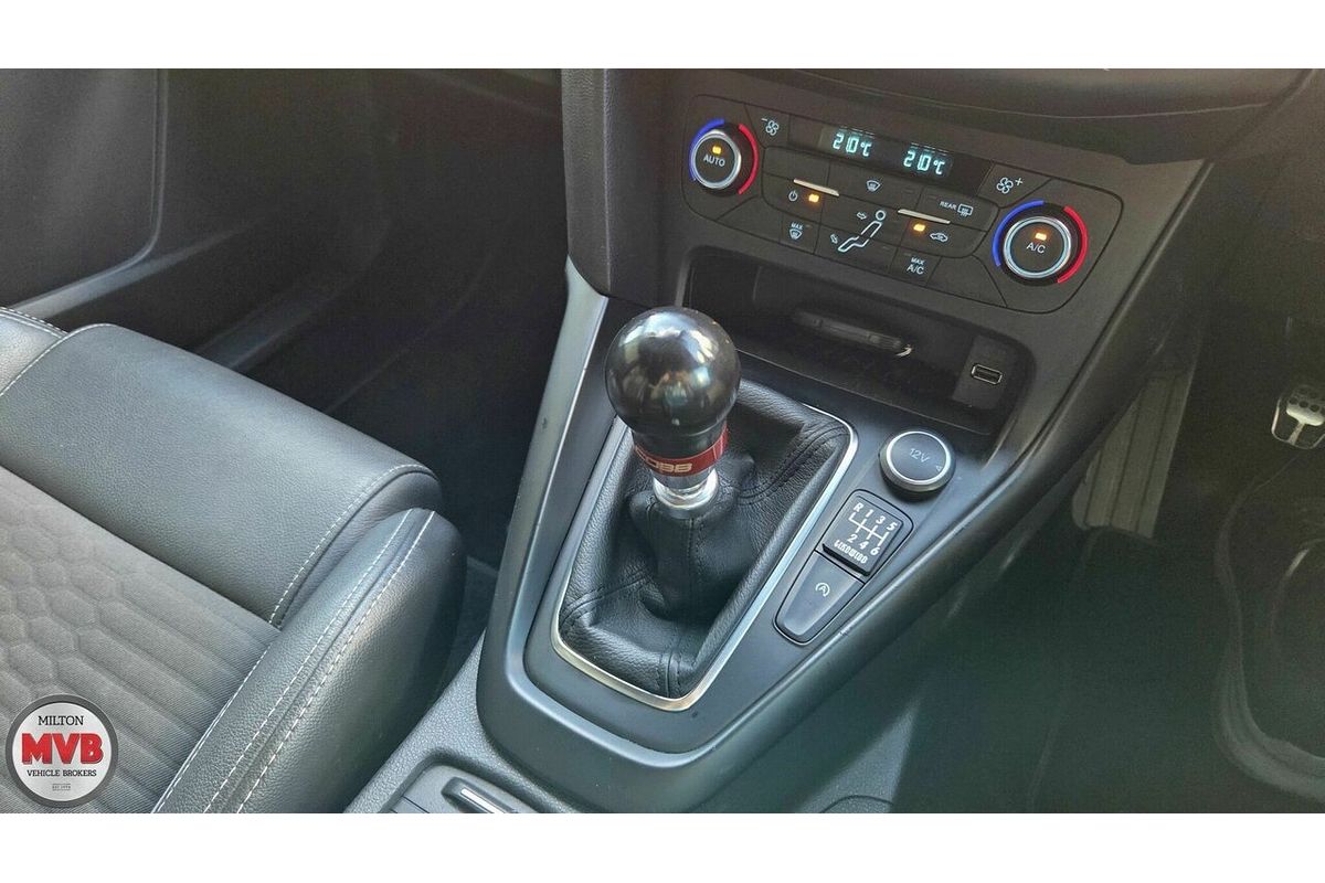 2017 Ford Focus ST2 LZ