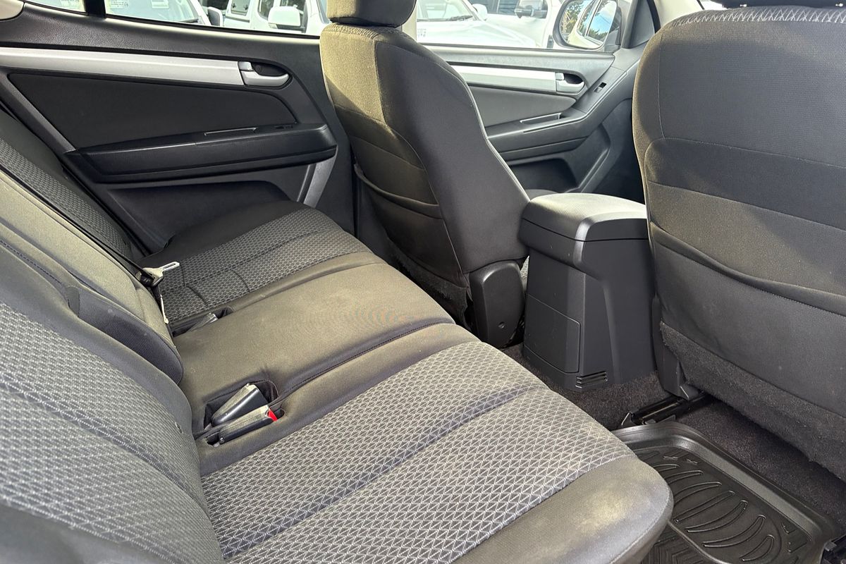 2014 Isuzu MU-X LS-U