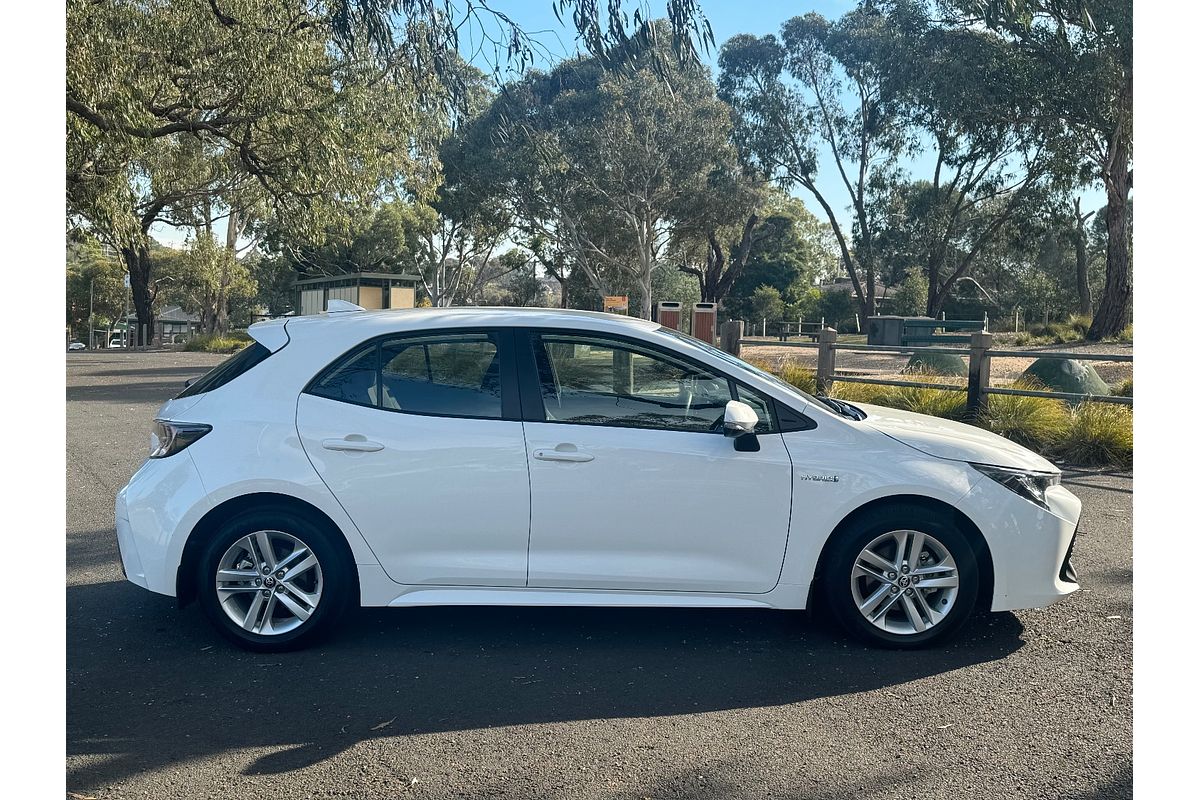 2022 Toyota Corolla Ascent Sport Hybrid ZWE211R
