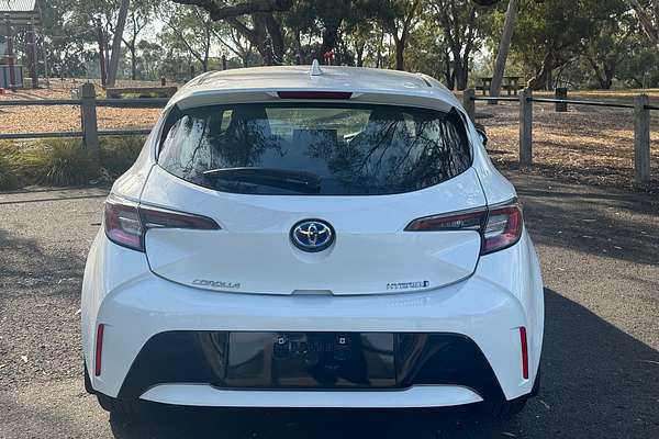 2022 Toyota Corolla Ascent Sport Hybrid ZWE211R