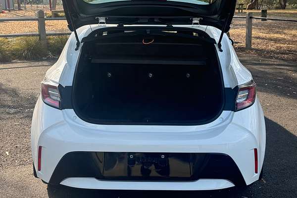 2022 Toyota Corolla Ascent Sport Hybrid ZWE211R