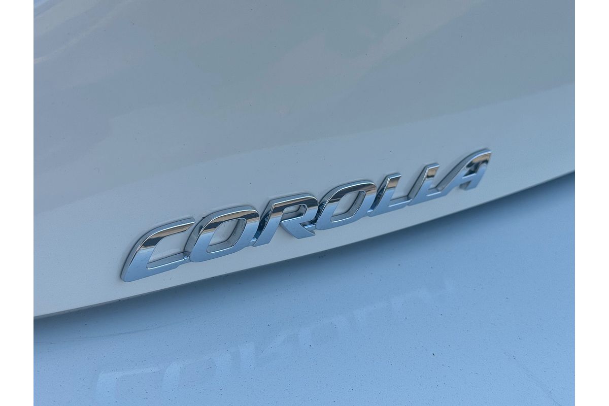 2022 Toyota Corolla Ascent Sport Hybrid ZWE211R
