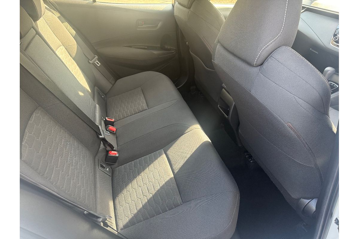 2022 Toyota Corolla Ascent Sport Hybrid ZWE211R