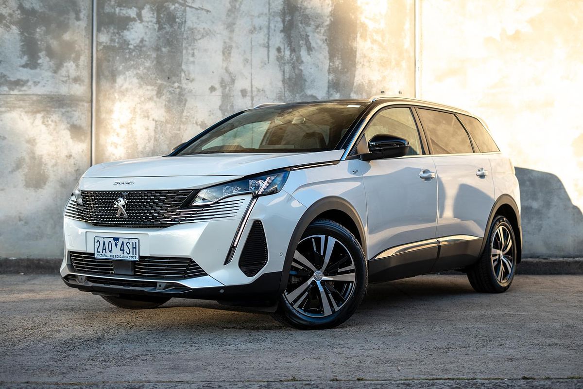 2021 Peugeot 5008 GT P87