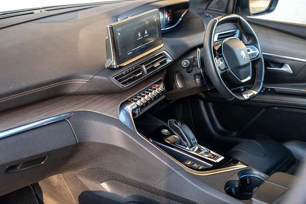 2021 Peugeot 5008 GT P87