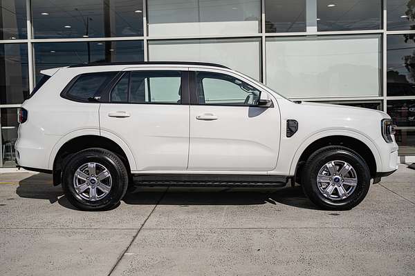 2024 Ford Everest Ambiente 2.0L