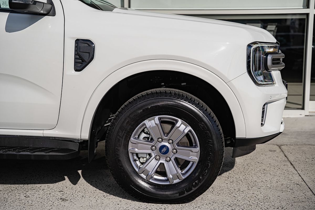 2024 Ford Everest Ambiente 2.0L