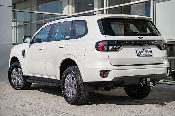 2024 Ford Everest Ambiente 2.0L