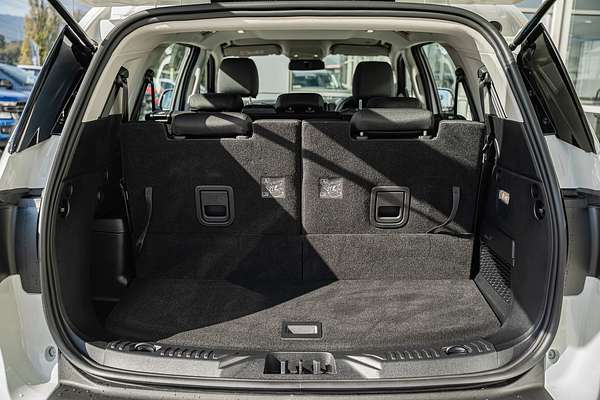 2024 Ford Everest Ambiente 2.0L