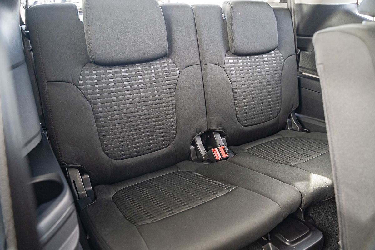 2024 Ford Everest Ambiente 2.0L