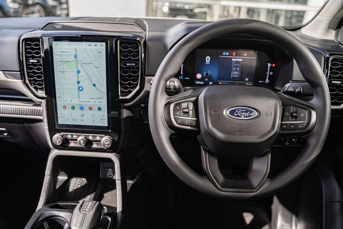 2024 Ford Everest Ambiente 2.0L