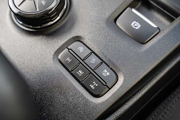 2024 Ford Everest Ambiente 2.0L
