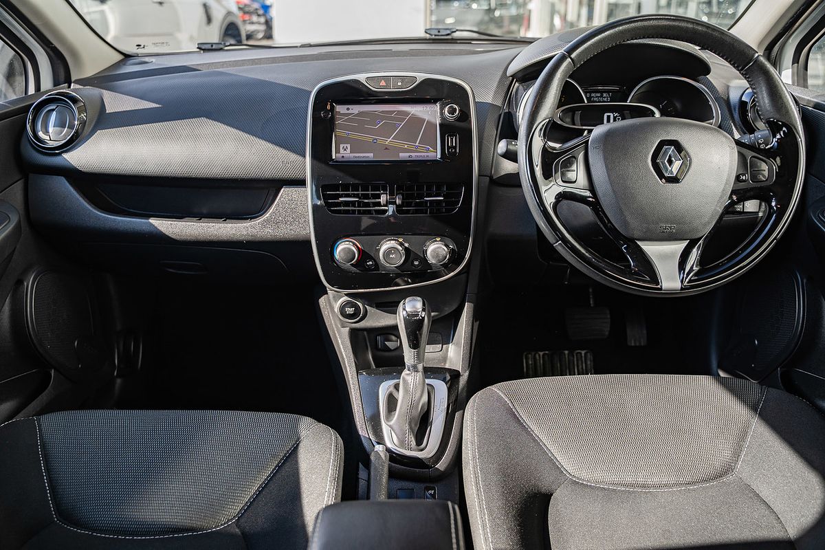 2016 Renault Clio Expression IV B98