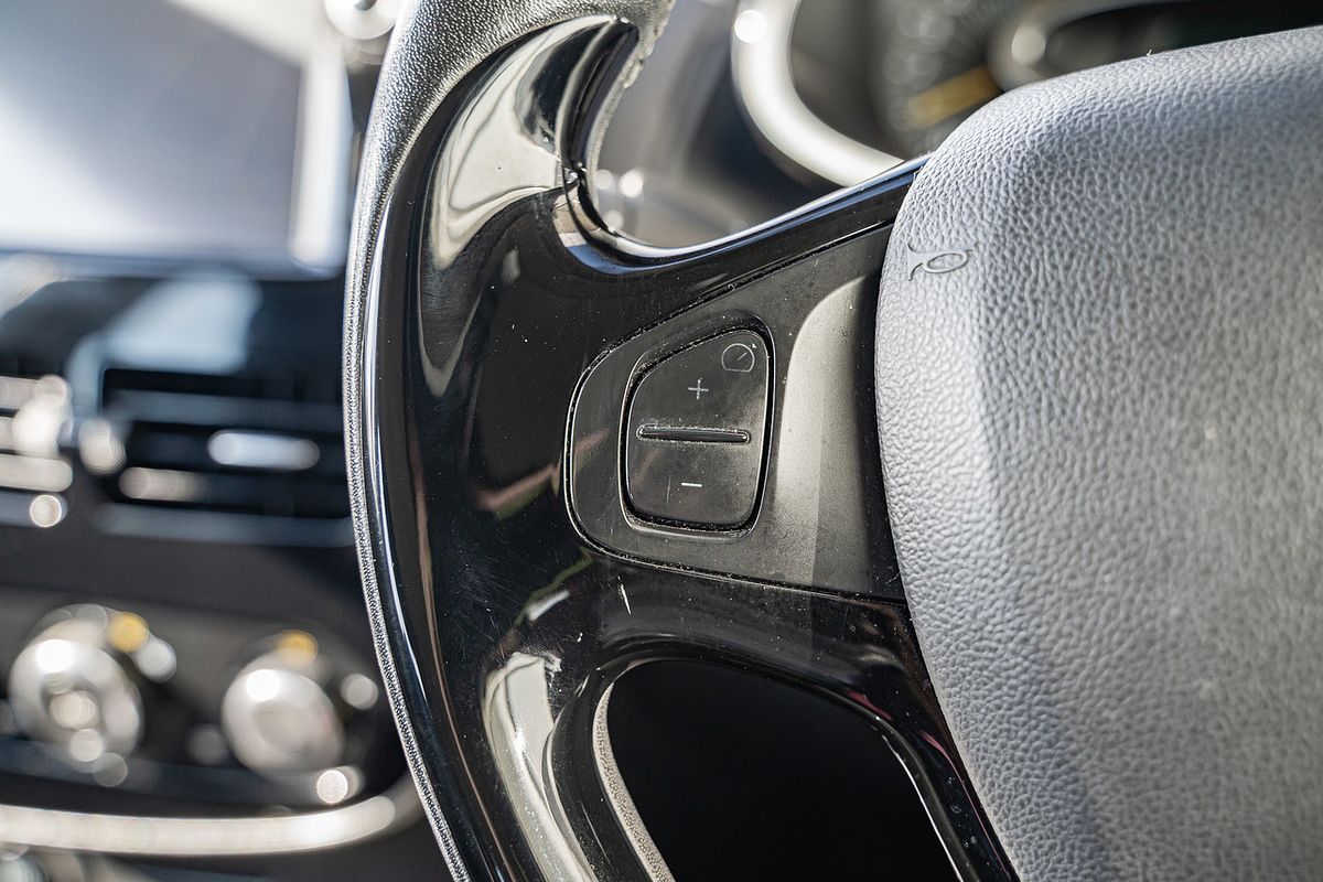 2016 Renault Clio Expression IV B98
