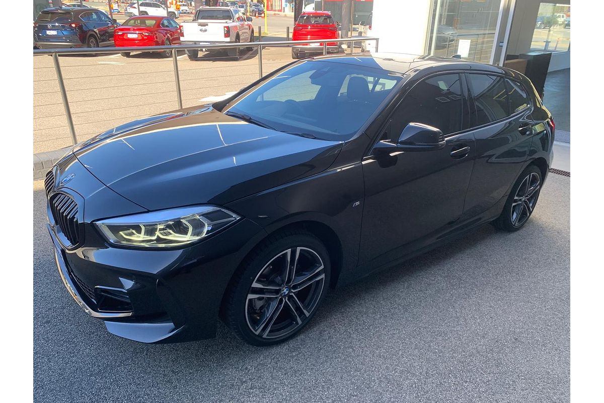 2024 BMW 1 Series 118i M Sport F40