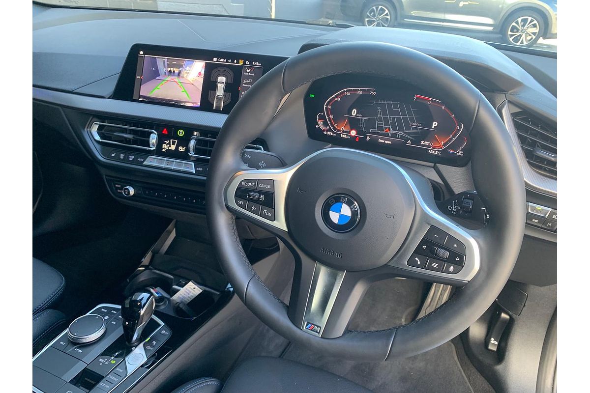 2024 BMW 1 Series 118i M Sport F40