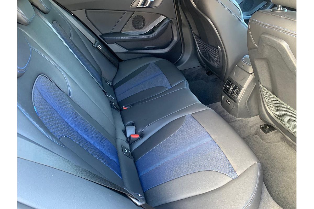 2024 BMW 1 Series 118i M Sport F40