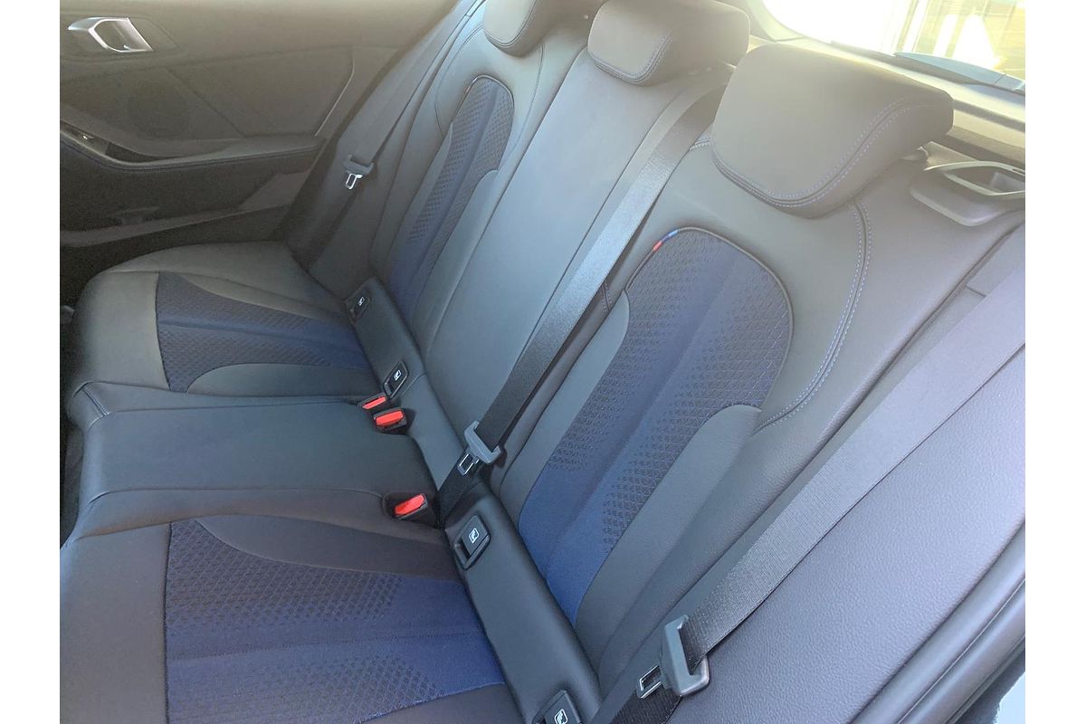 2024 BMW 1 Series 118i M Sport F40