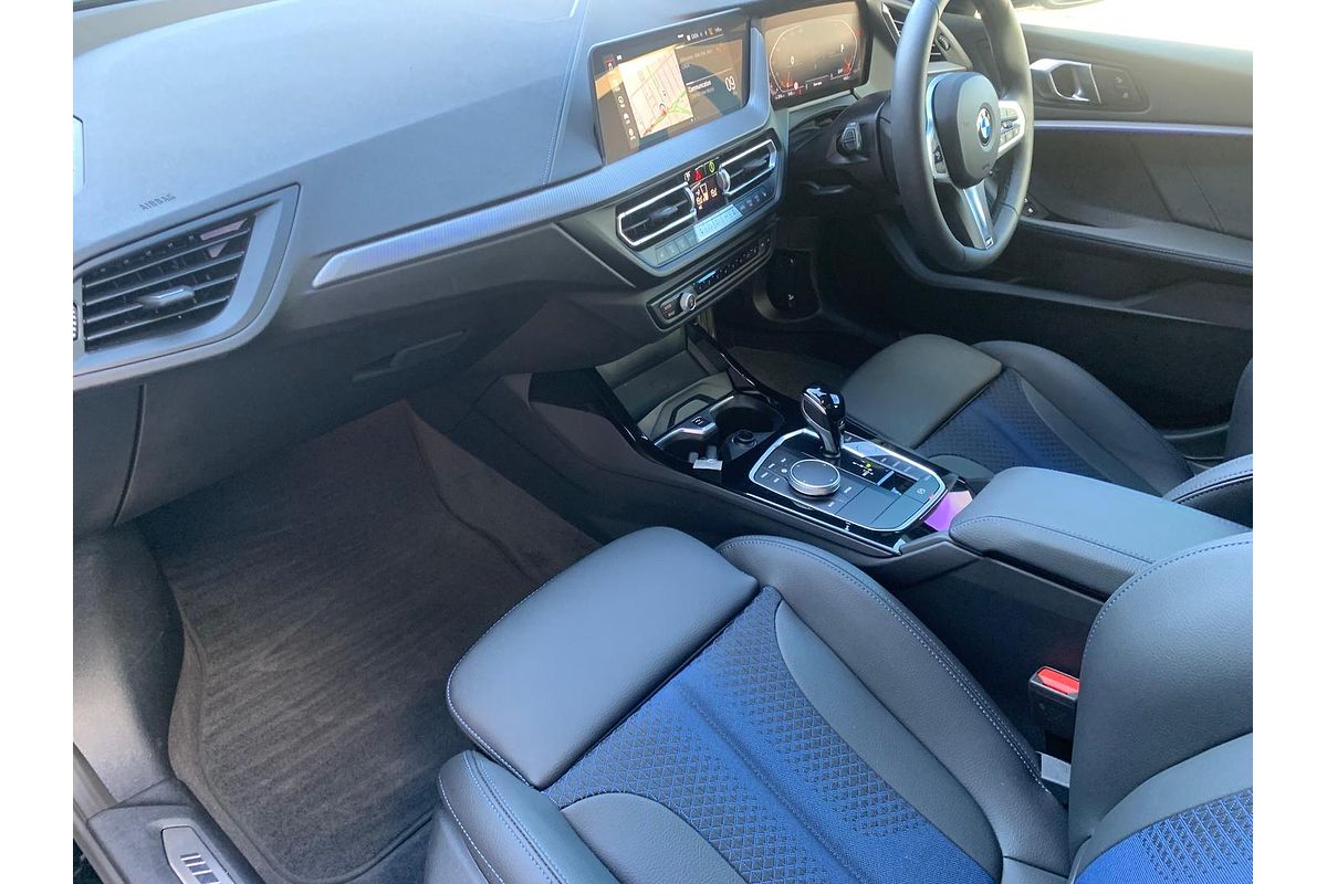 2024 BMW 1 Series 118i M Sport F40