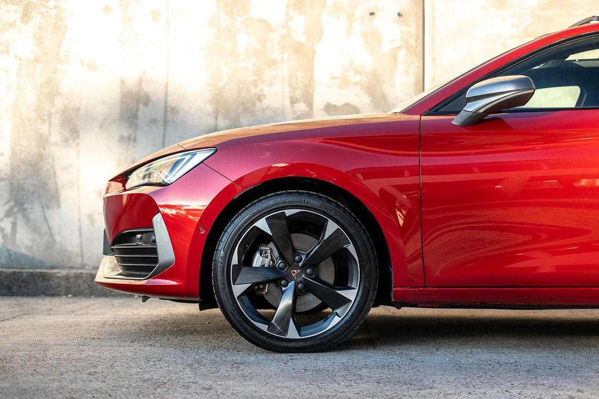 2024 CUPRA Leon V KL