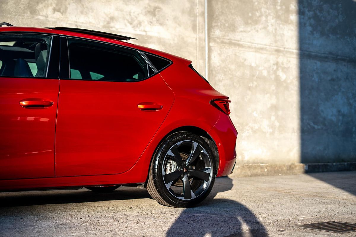 2024 CUPRA Leon V KL