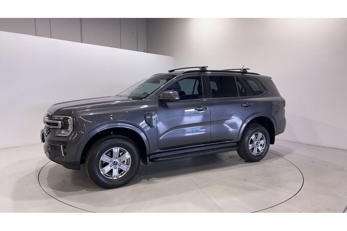 2023 Ford Everest Ambiente 2.0L