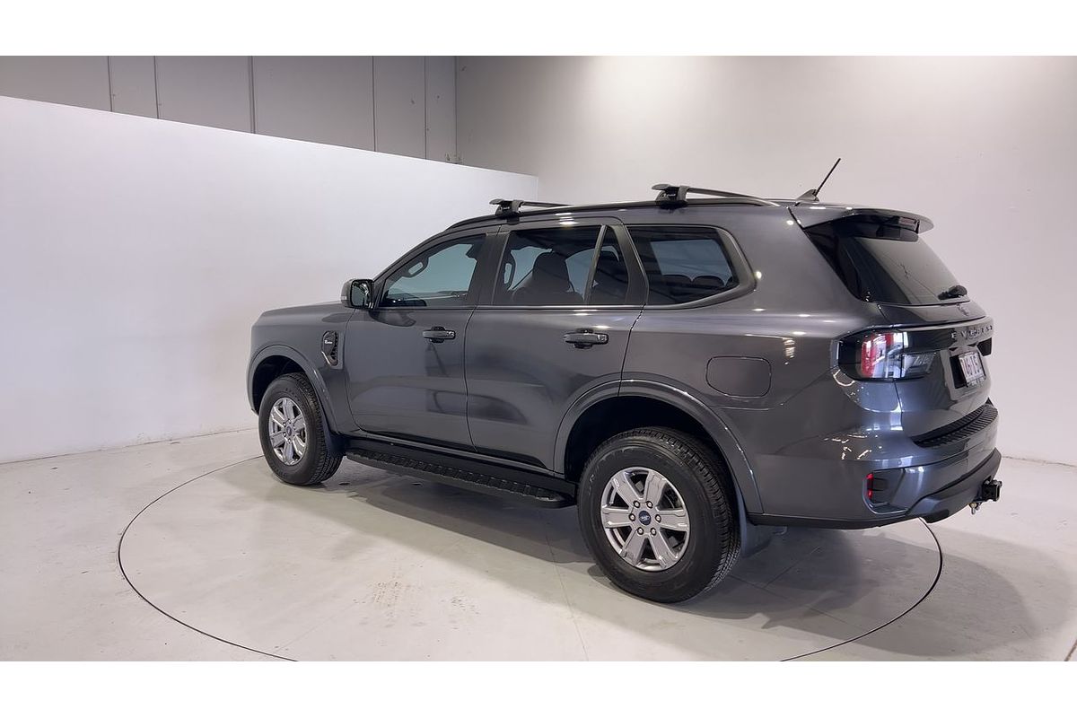 2023 Ford Everest Ambiente 2.0L