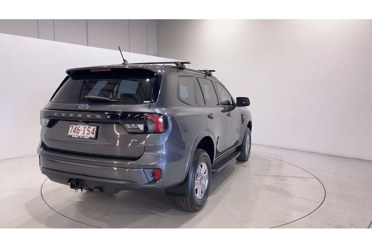 2023 Ford Everest Ambiente 2.0L
