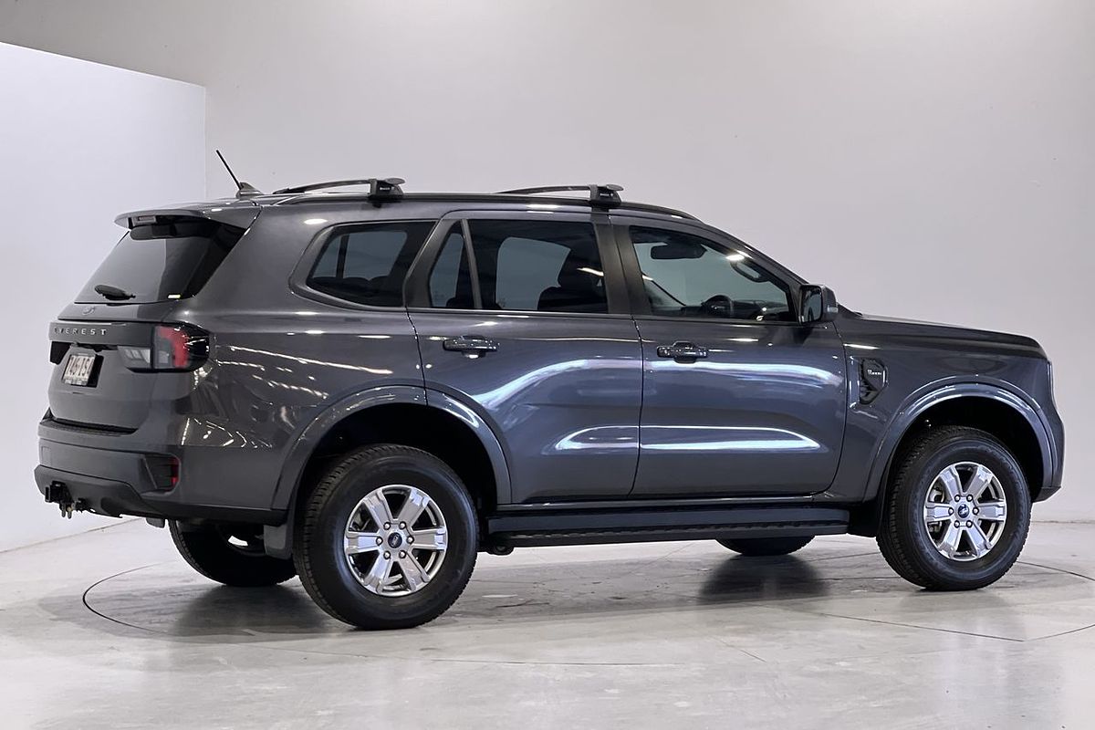 2023 Ford Everest Ambiente 2.0L