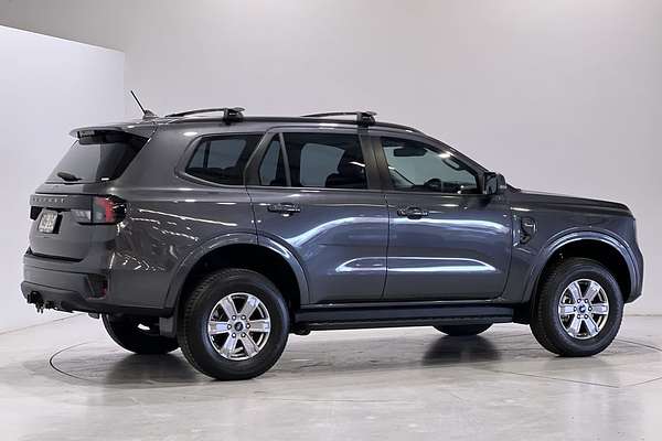 2023 Ford Everest Ambiente 2.0L