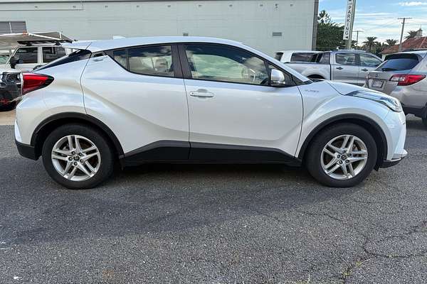 2022 Toyota C-HR GXL NGX10R