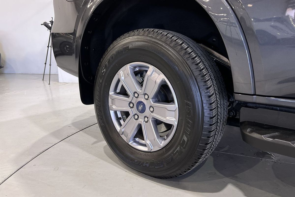 2023 Ford Everest Ambiente 2.0L