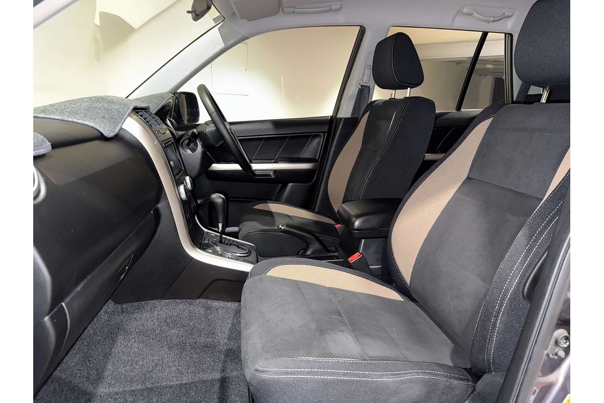 2016 Suzuki Grand Vitara Navigator JB