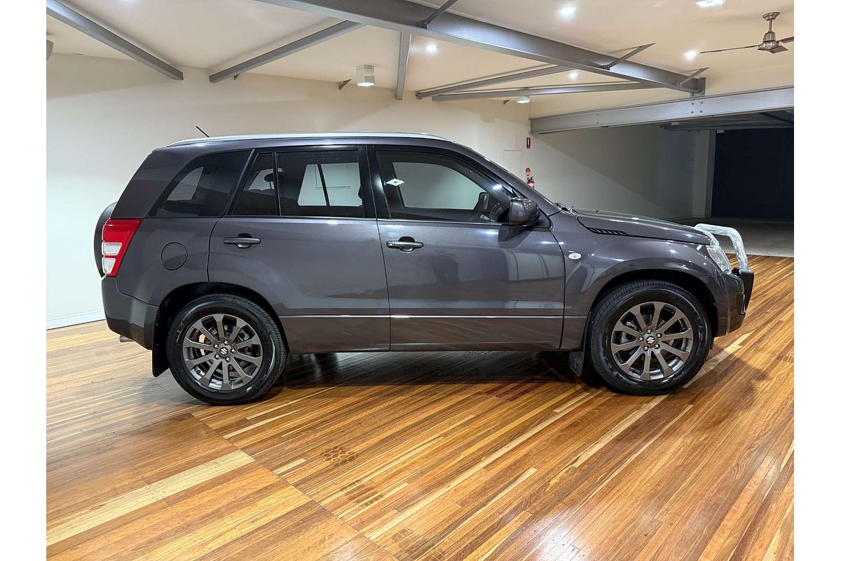 2016 Suzuki Grand Vitara Navigator JB