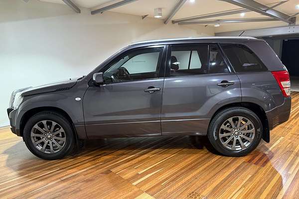 2016 Suzuki Grand Vitara Navigator JB
