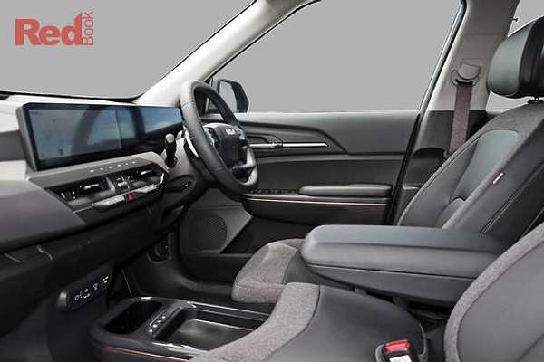 2025 Kia EV5 Air Standard Range OVc