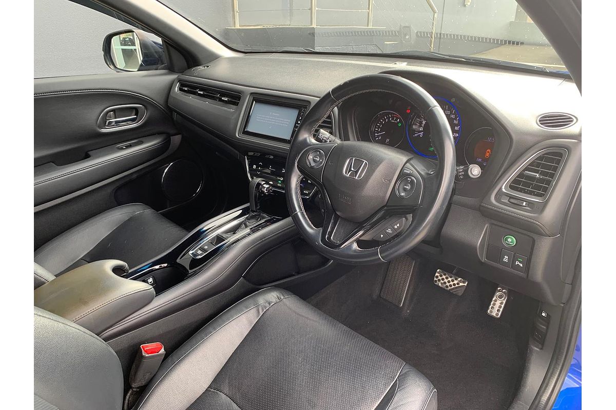 2018 Honda HR-V RS