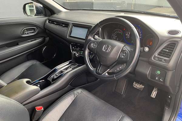 2018 Honda HR-V RS