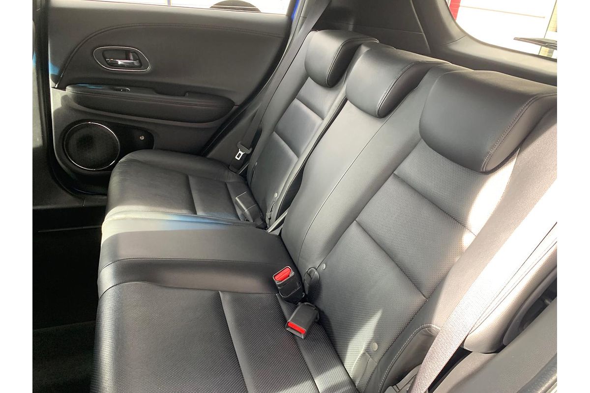 2018 Honda HR-V RS