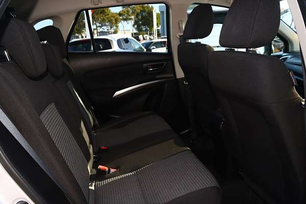 2024 Suzuki S-Cross JYB