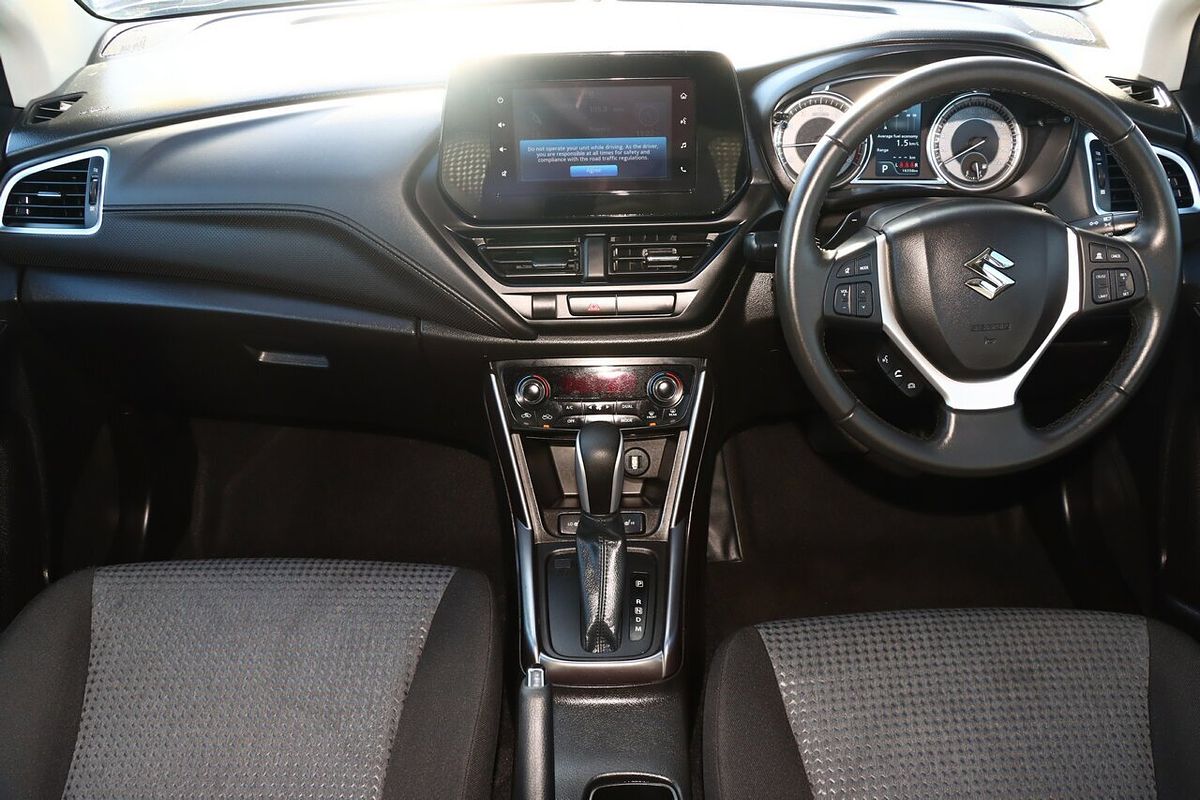2024 Suzuki S-Cross JYB
