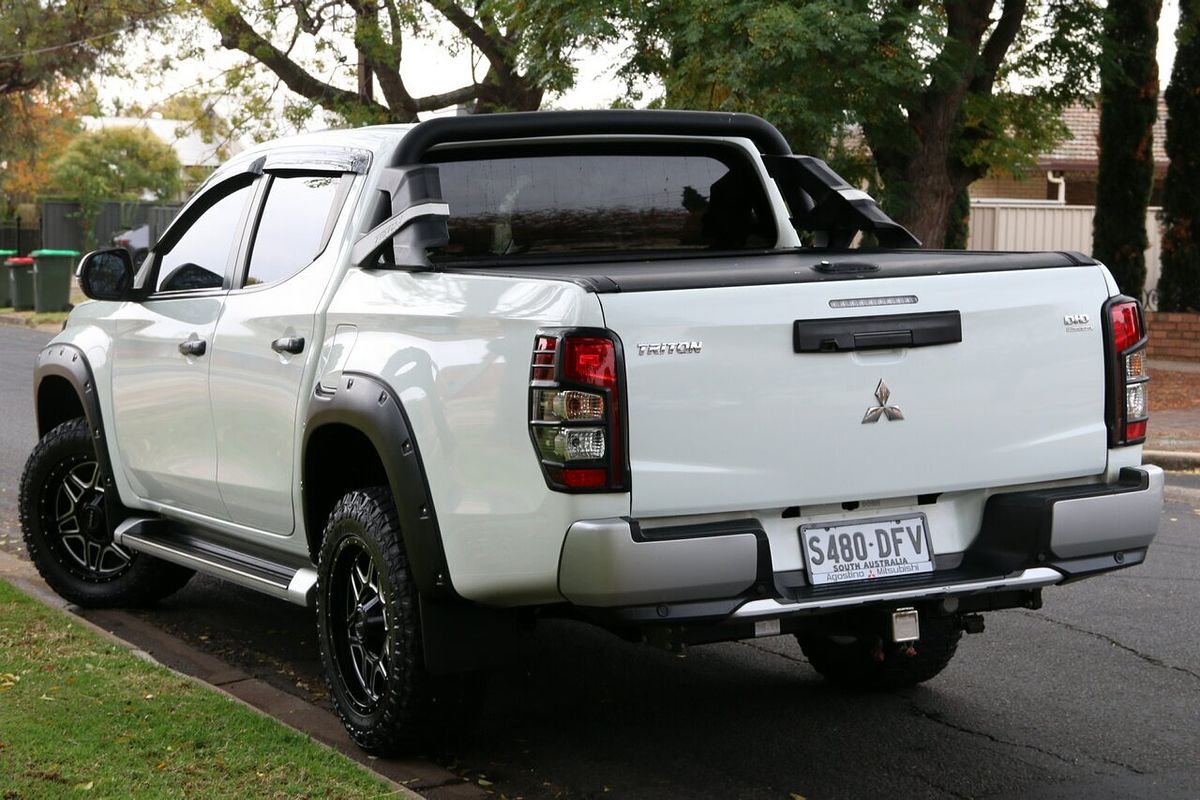 2019 Mitsubishi Triton GLS MR 4X4