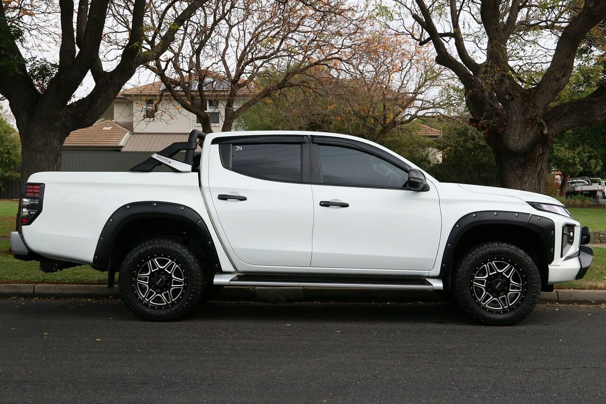 2019 Mitsubishi Triton GLS MR 4X4